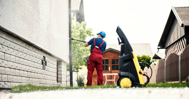 Best Driveway Pressure Washing  in Loyola, CA